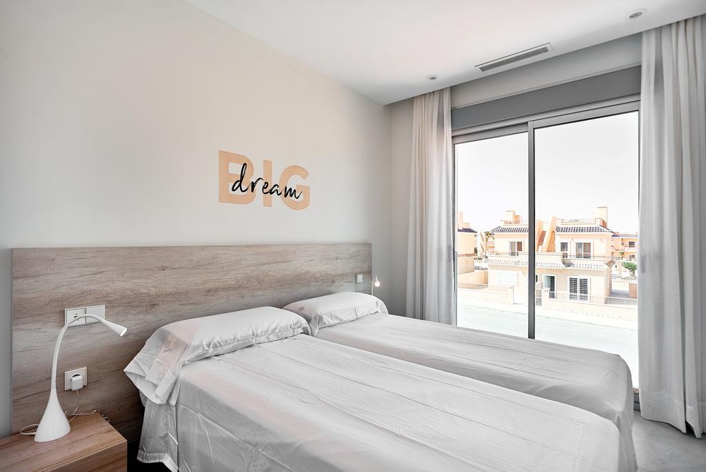 Residencial Cabo Azul Appartement Dehesa de Campoamor  Buitenkant foto